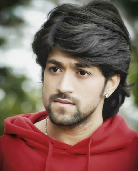 Yash (Kannada Actor) Wiki, Age, Height, Wife, Family, Biography & More