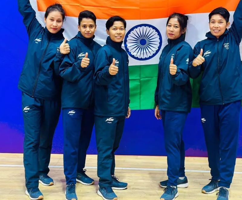 Khusbhu (second from the left) along with the Indian Sepaktakraw women